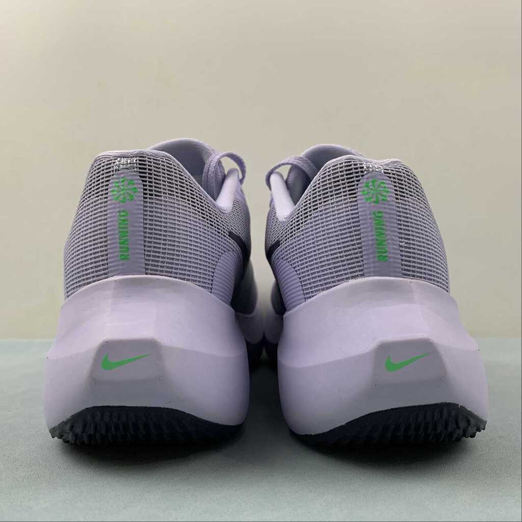 Nike Zoom Fly 5 'Barely Grape'
