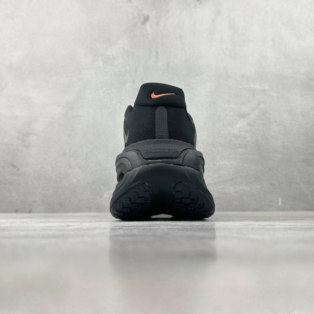 Nike Vomero Premium 'Black'