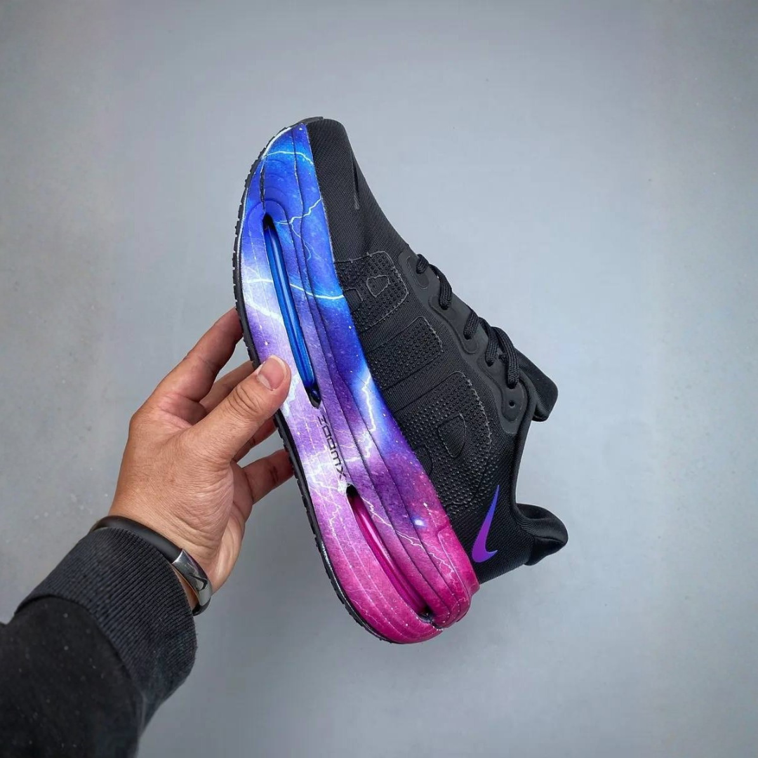 Nike Vomero Premium 'Lightning Strike Pack'