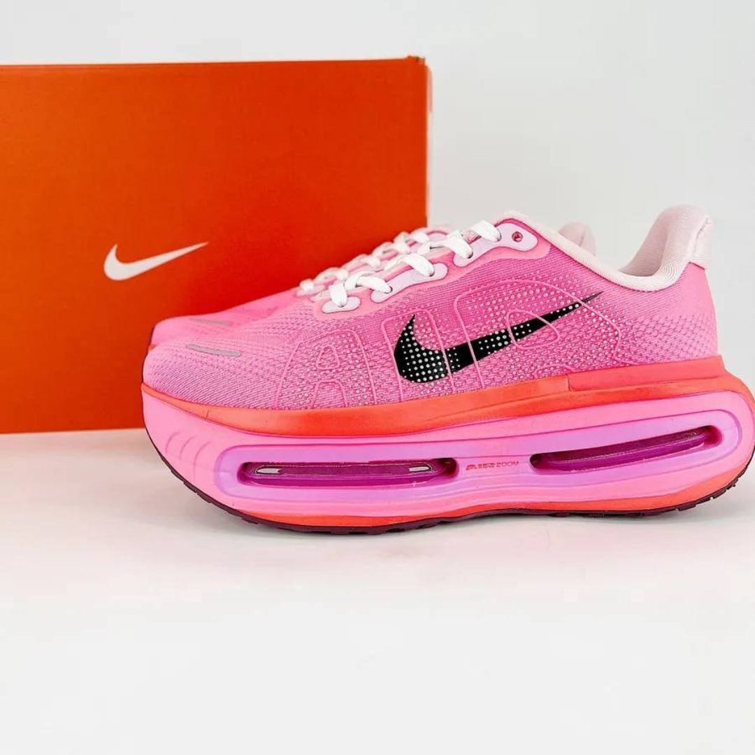 Nike Vomero Premium 'Hyper Pink'