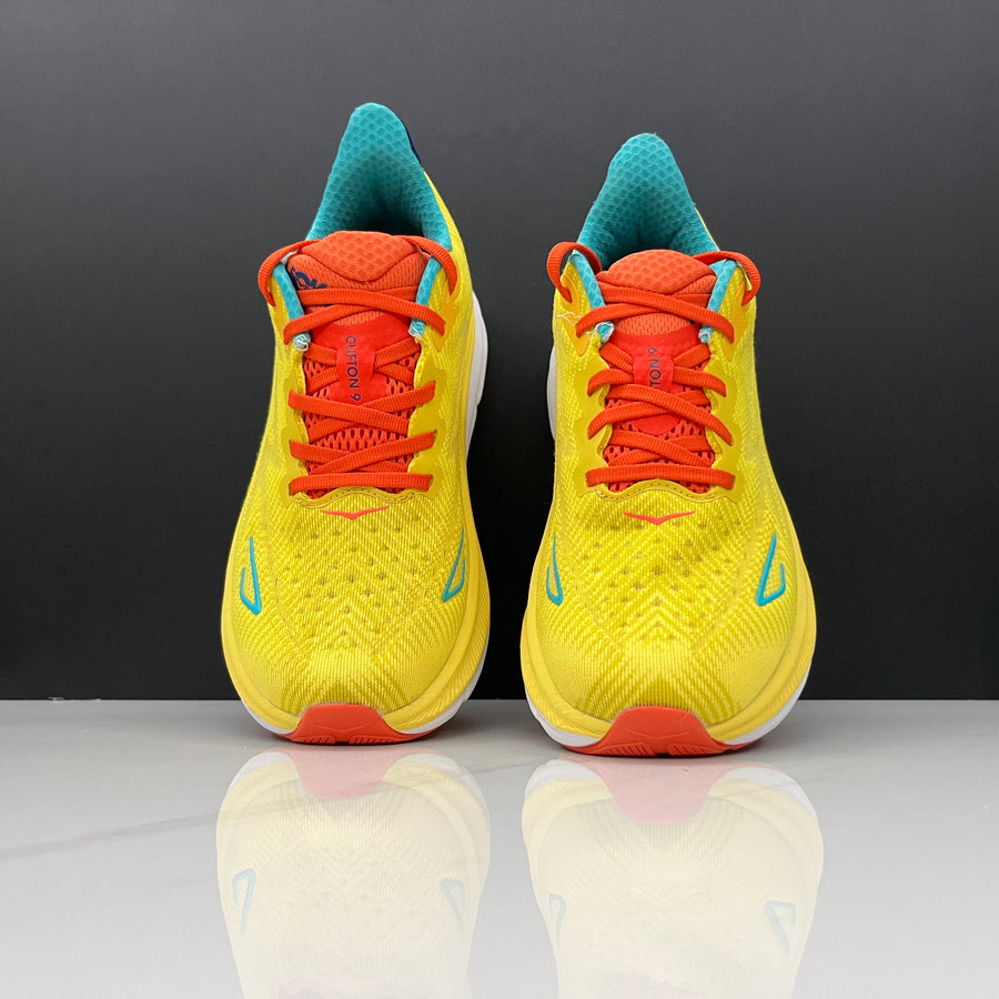 Hoka Clifton 9 'Passion Fruit'
