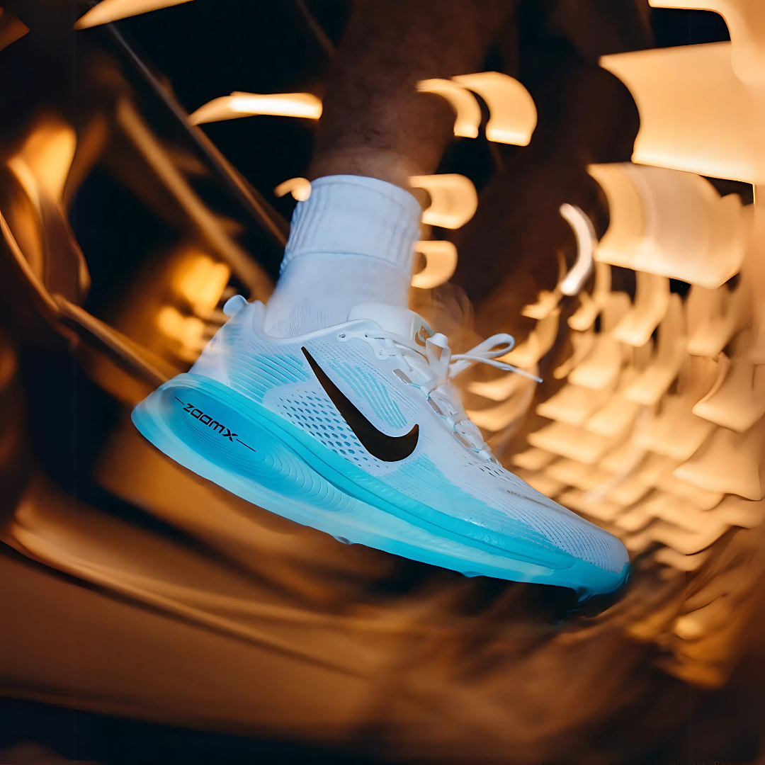 Nike Vomero 18 'White Dusty Cactus'