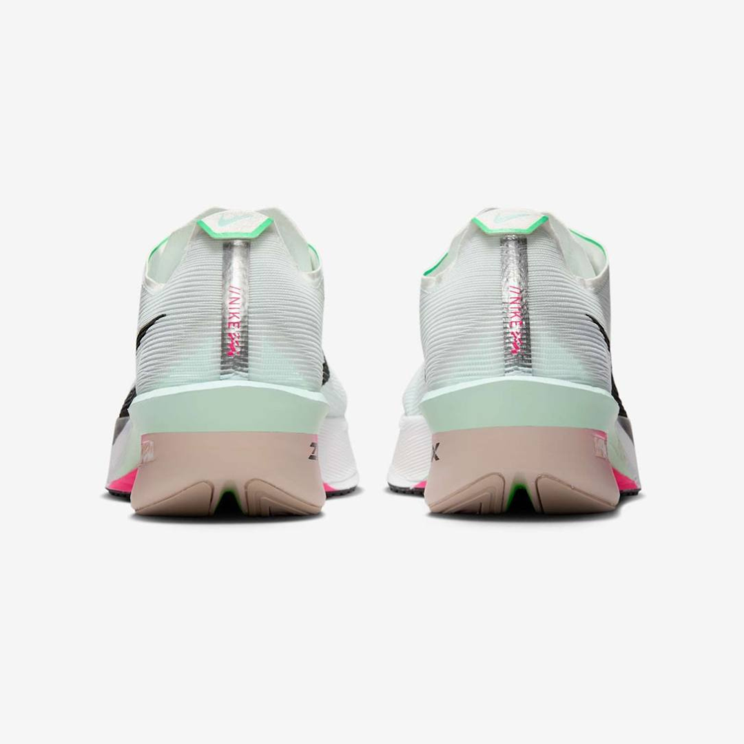 Nike ZoomX VaporFly 4 'Hyper Pink'