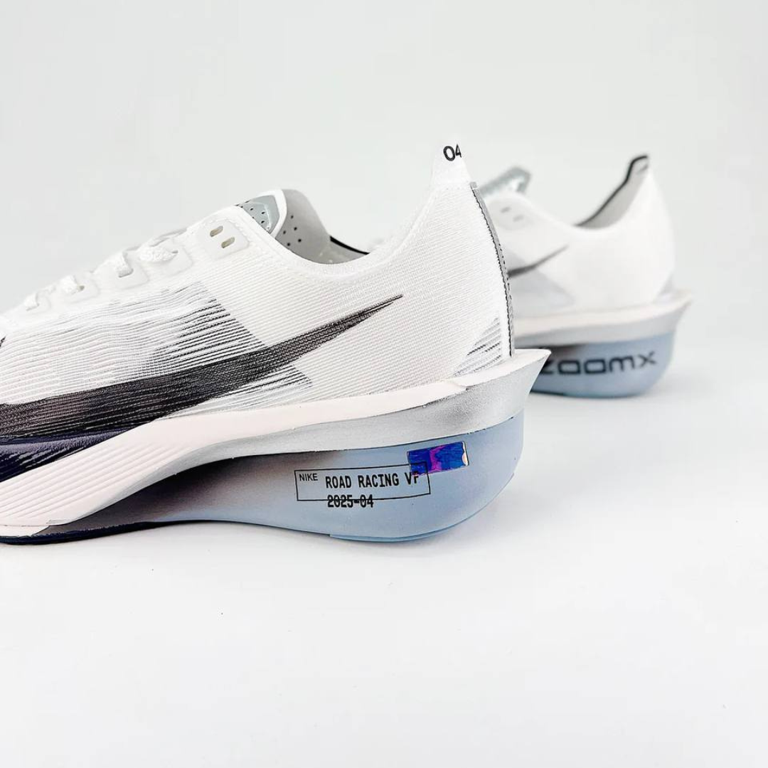 Nike ZoomX VaporFly 4 'Gridiron-Obsidian Mis'