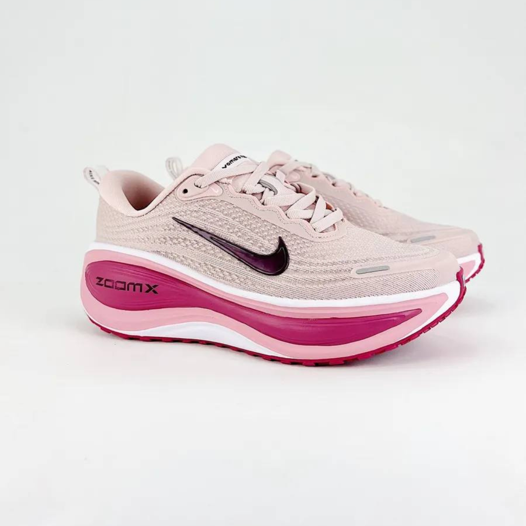 Nike Vomero Plus 'Silt Red'