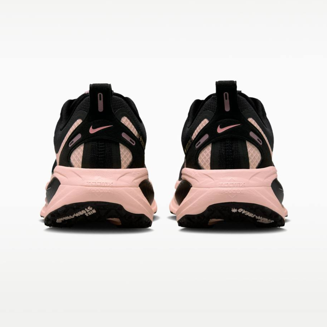 Nike Vomero 18 GORE-TEX 'Crimson Tint'