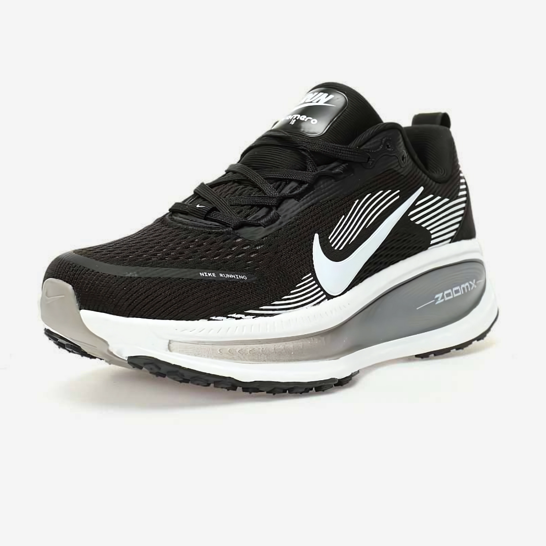 Nike Vomero 18 'Black'
