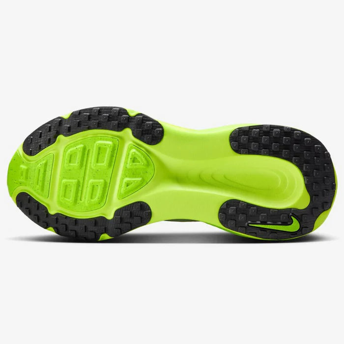 Vomero 18 "Neon Green"