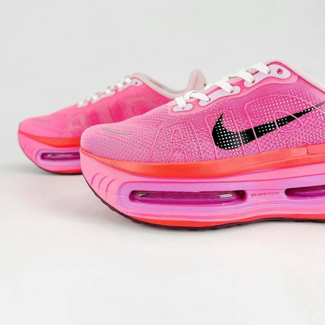 Nike Vomero Premium 'Hyper Pink'