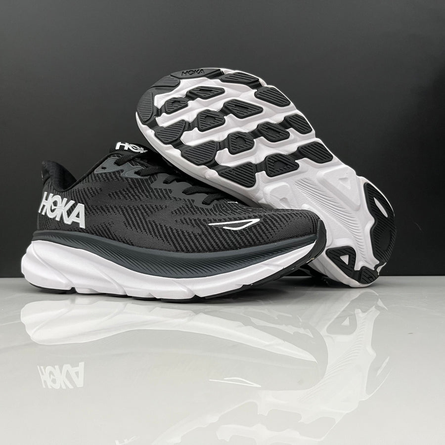 Hoka Clifton 9 'Black White'
