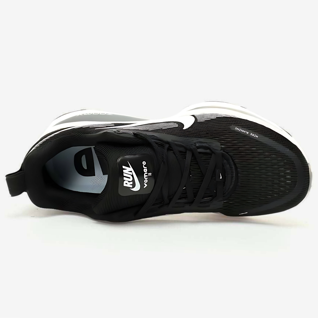 Nike Vomero 18 'Black'
