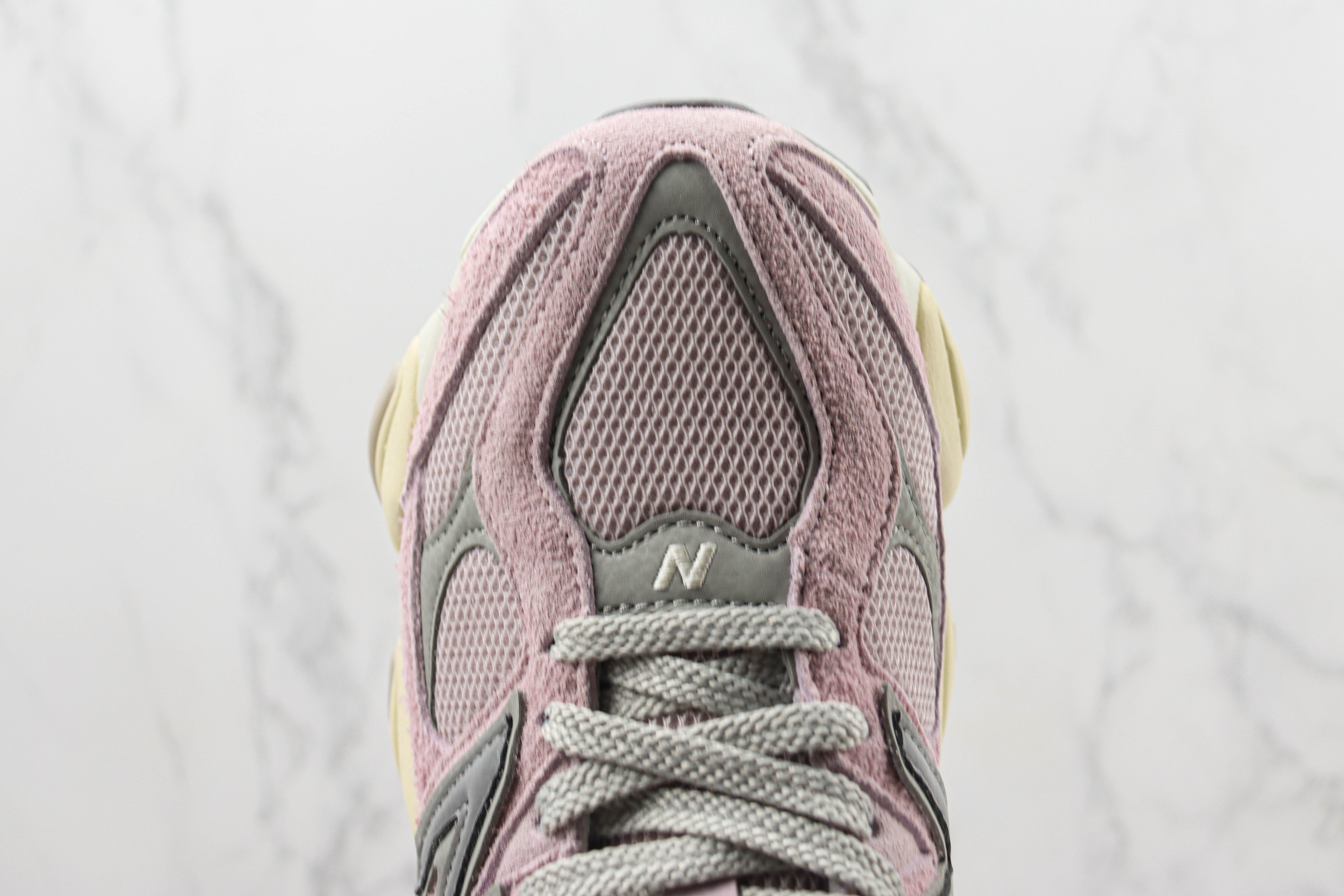 New Balance 9060 'December Sky'
