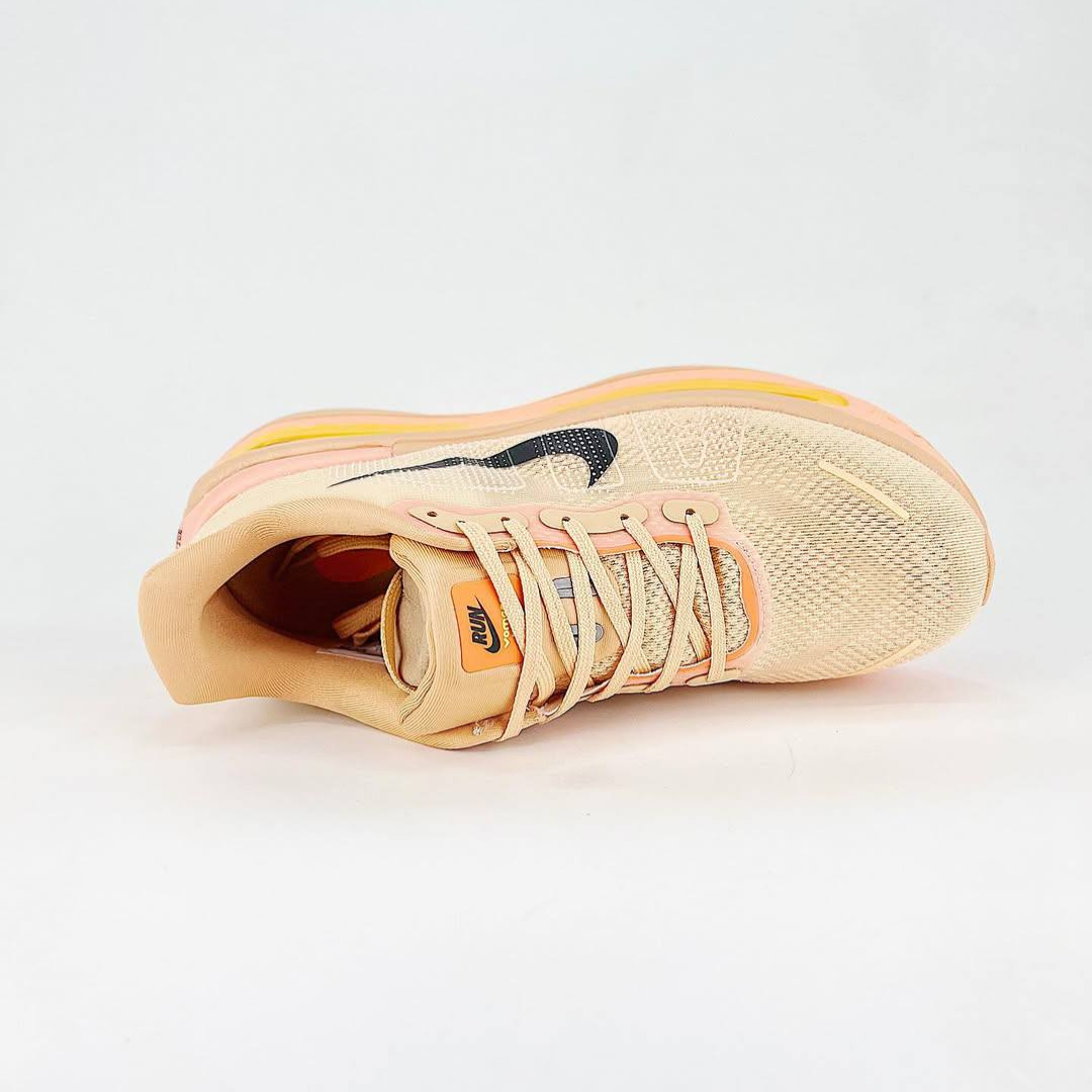 Nike Vomero Premium 'Alabaster'