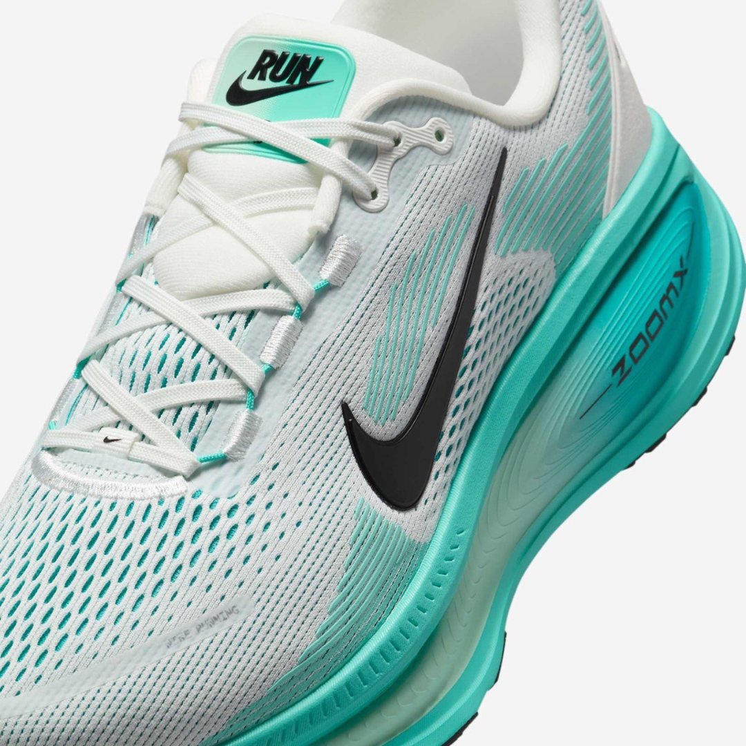 Nike Vomero 18 'White Dusty Cactus'