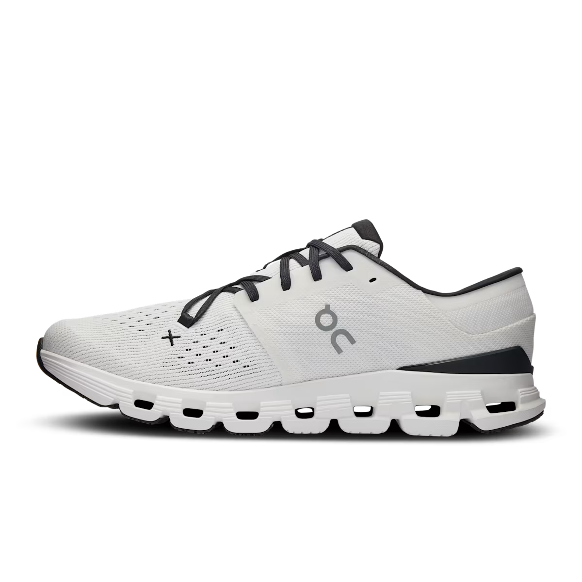 Cloud X 4 'Ivory Black'