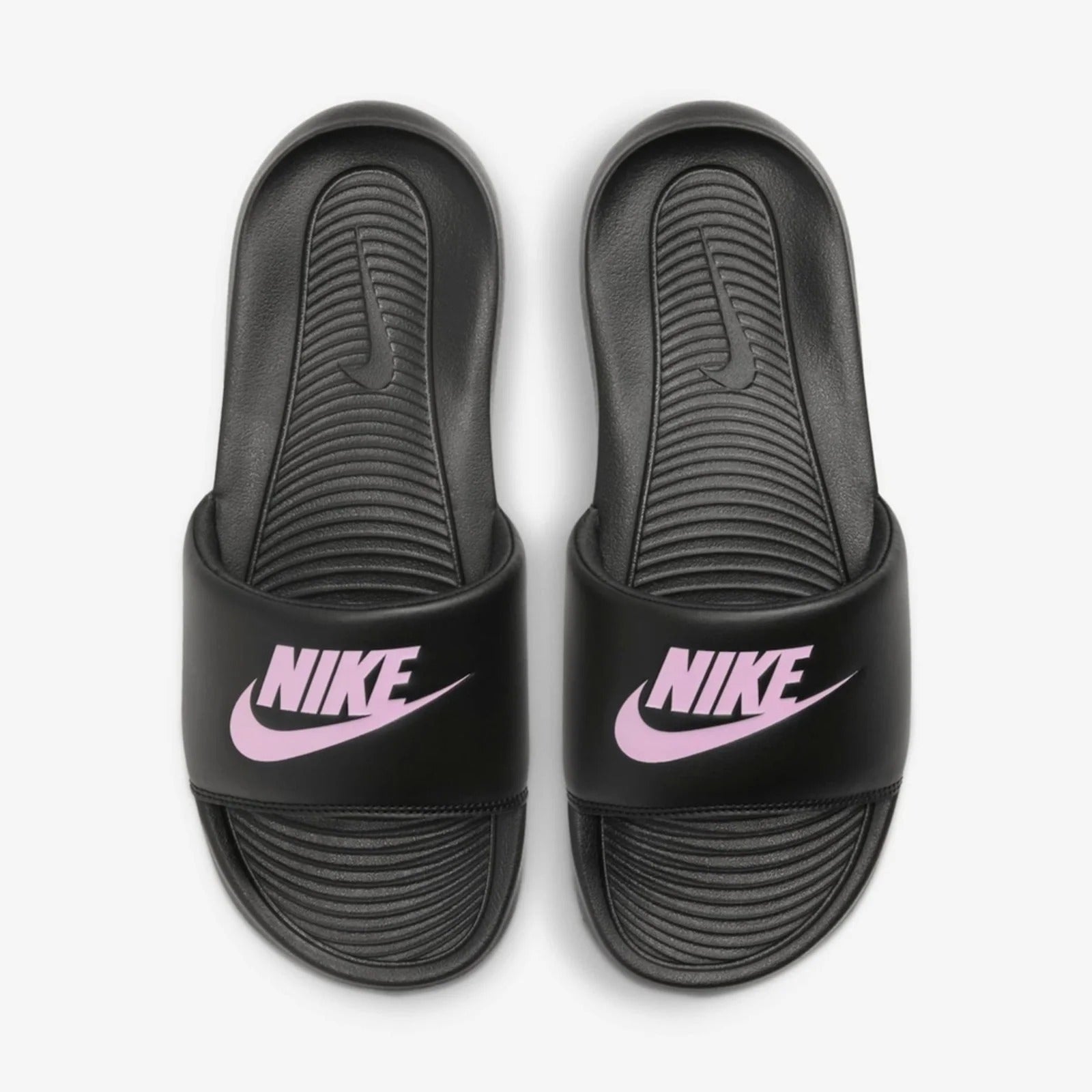 Chinelo Nike 'Victori One'