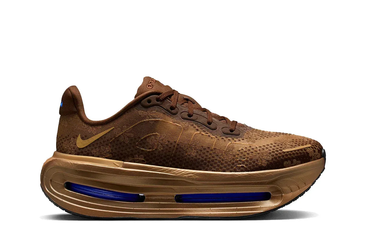 Nike Vomero Premium 'Flat Stout'