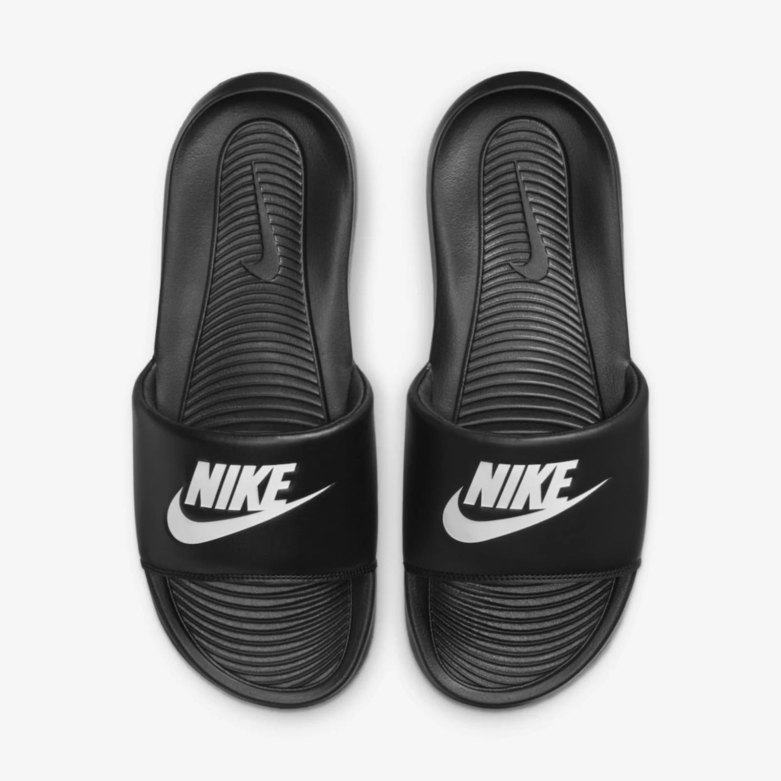 Chinelo Nike 'Victori One'