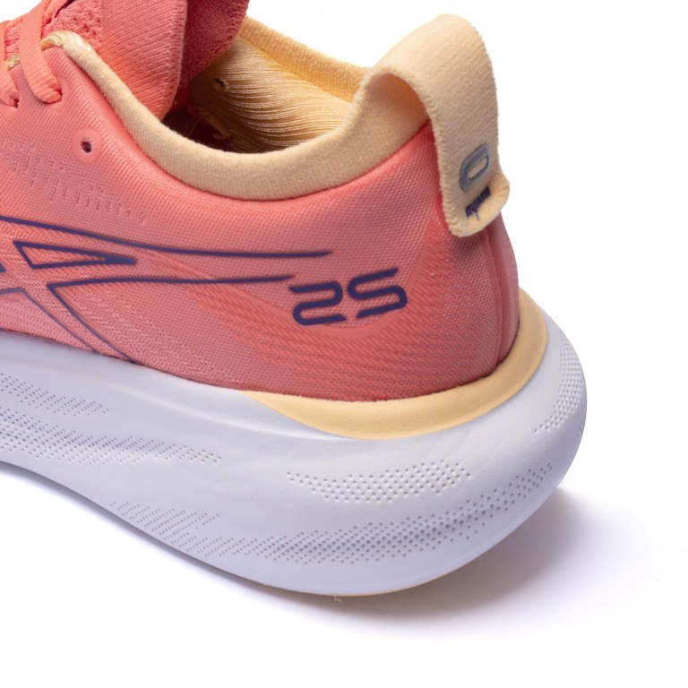 Asics Gel Nimbus 25 'Pink'