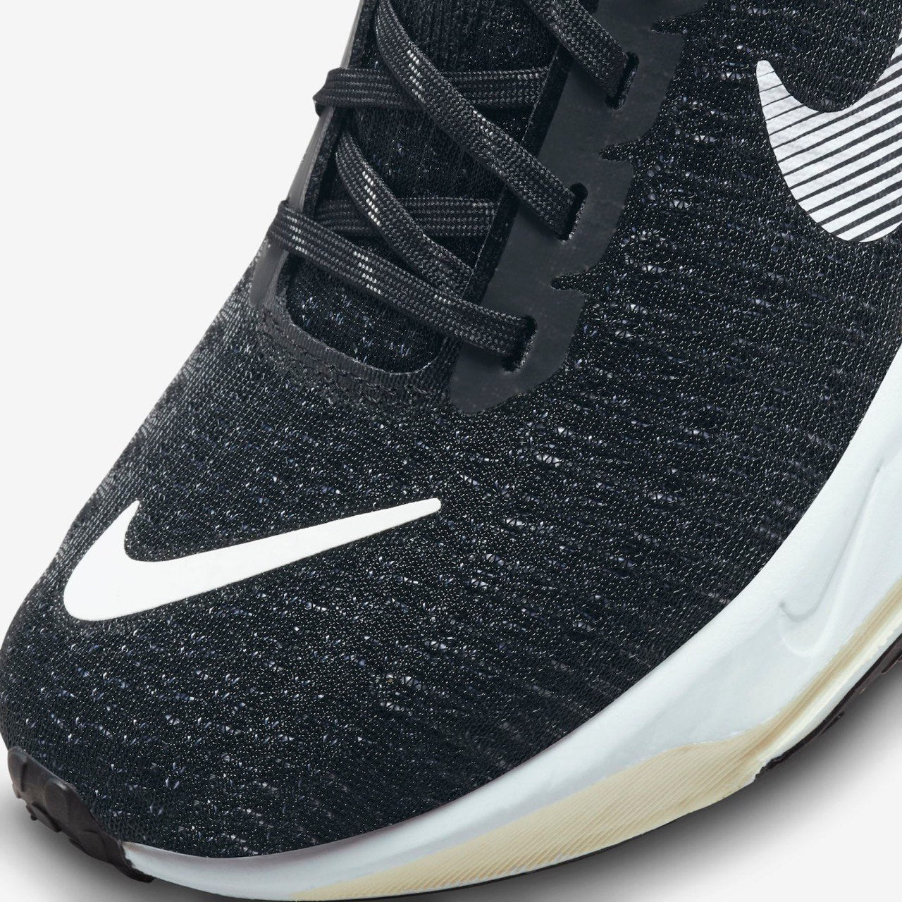 Nike Zoom X Invincible Run 3 'Black White'