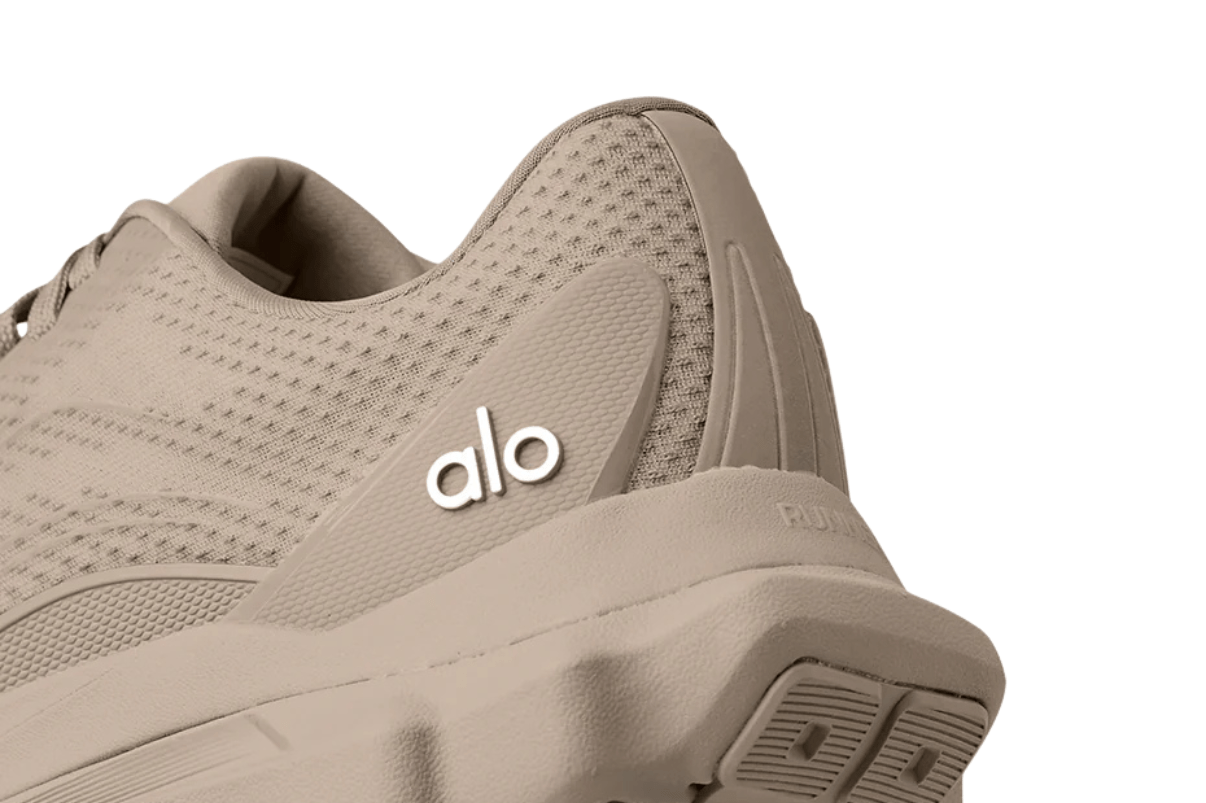 Alo Yoga ALO Runner 'Gravel Bege'