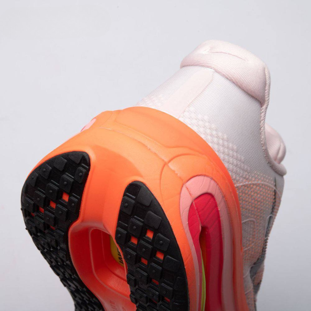 Nike Vomero Premium 'Light Pink'