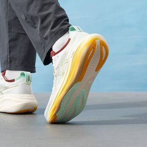 Asics Gel Nimbus 27 'Golden Run'