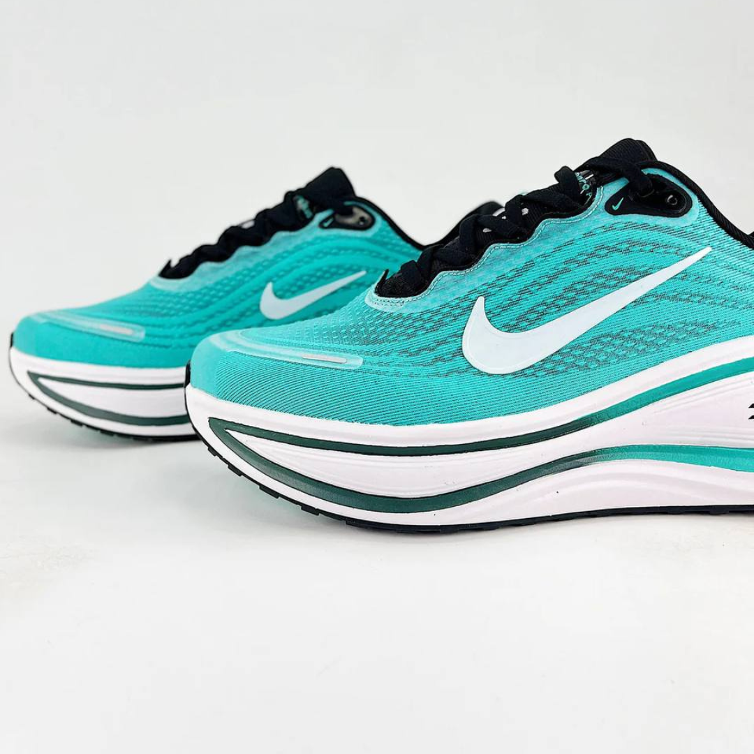 Nike Vomero Plus 'Teal Aqua'