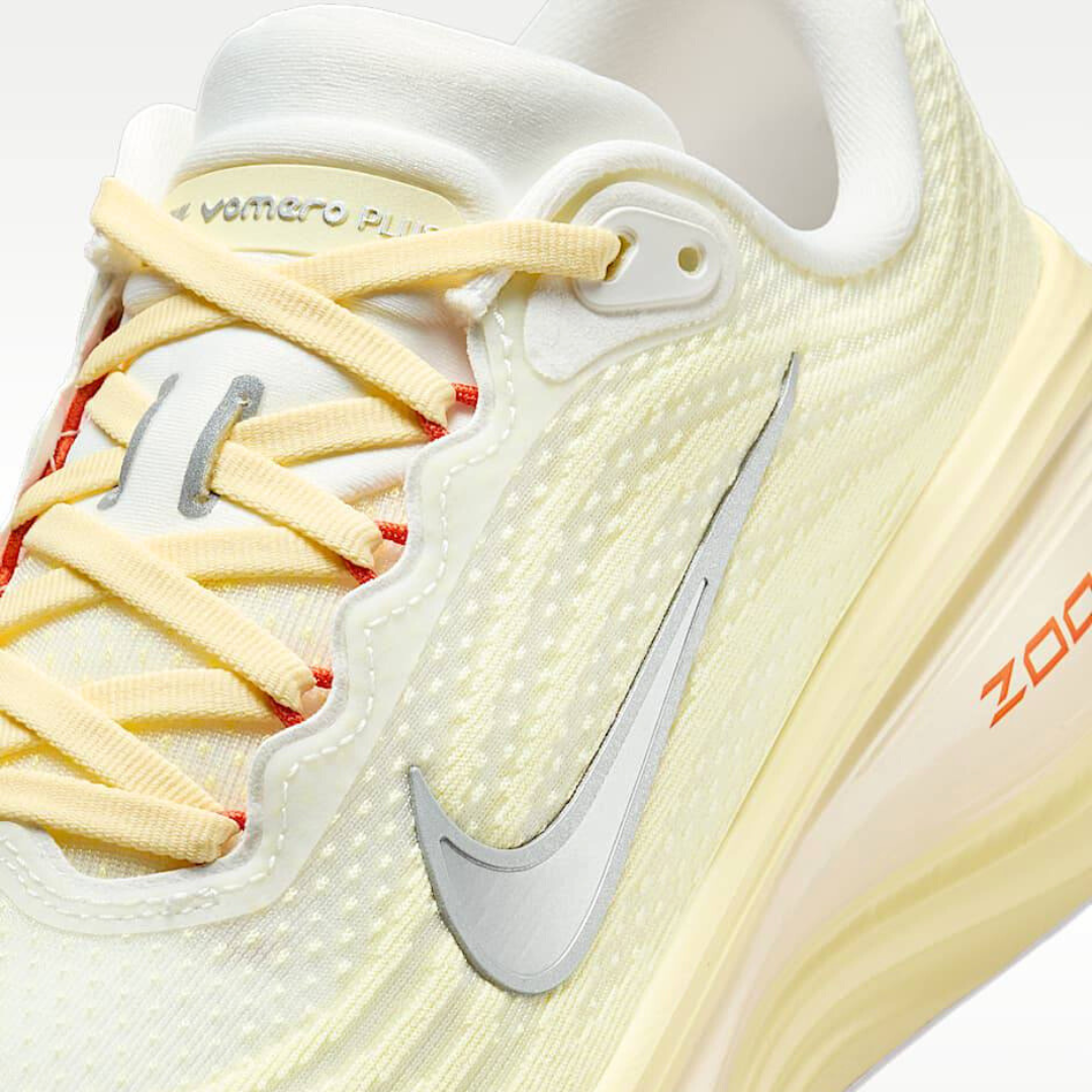 Nike Vomero Plus 'Summit White'
