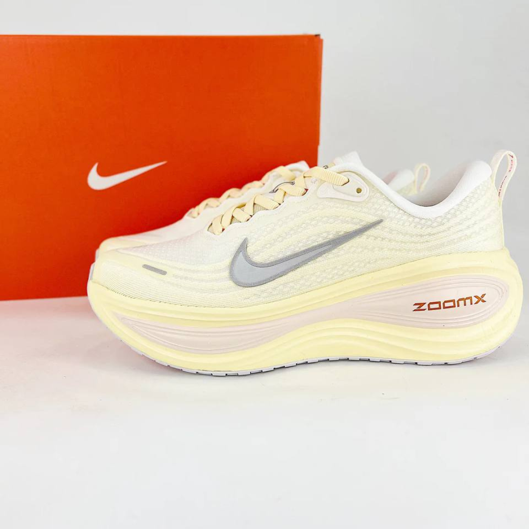 Nike Vomero Plus 'Summit White'