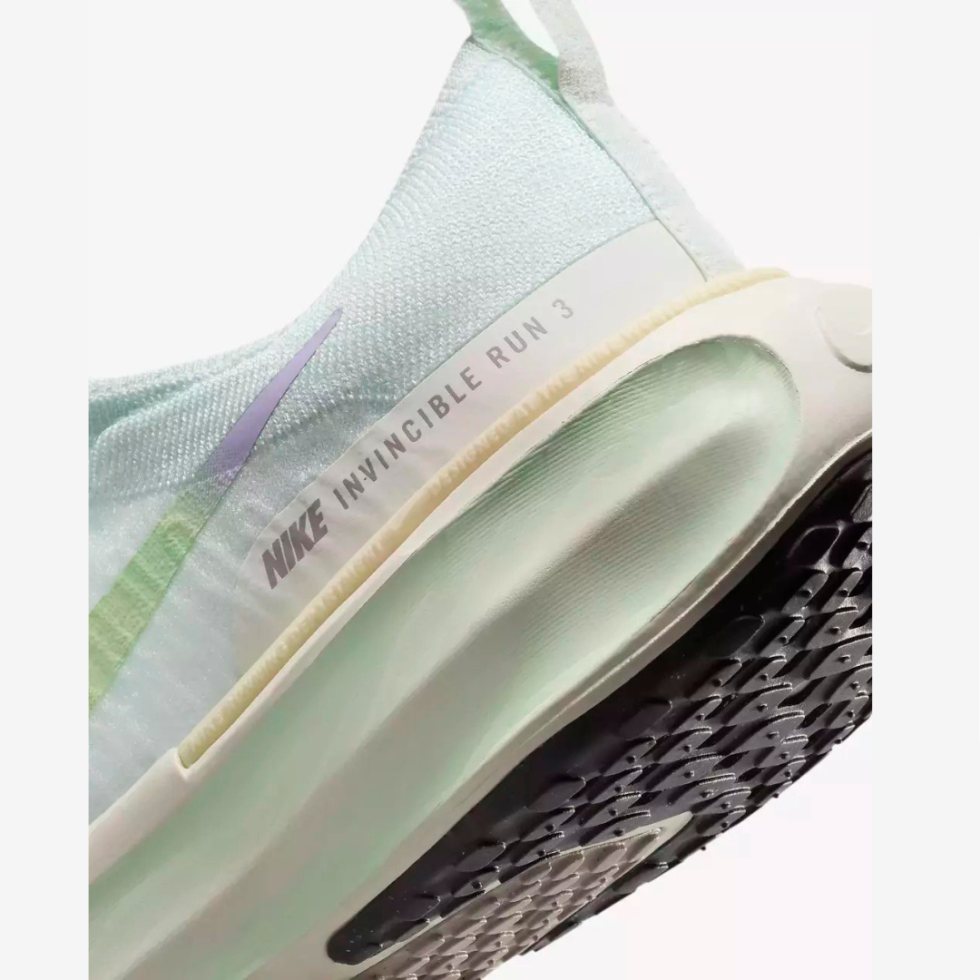 Nike Invincible Run 3 'Barely Green Violet Mist'