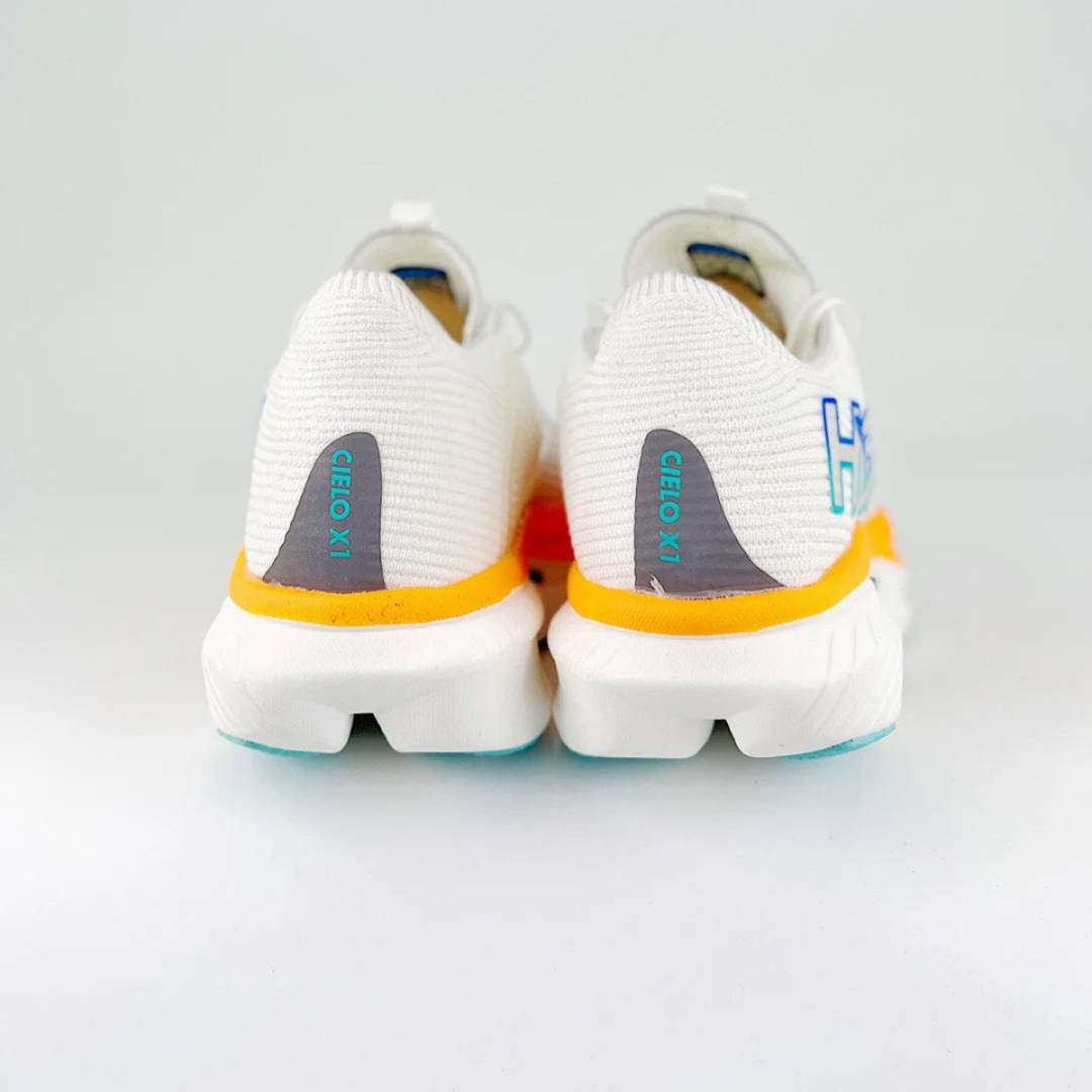 Hoka Cielo X1 Unissex - Frost/Cerise