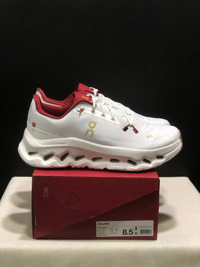 On Cloudtilt 'Lunar New Year'