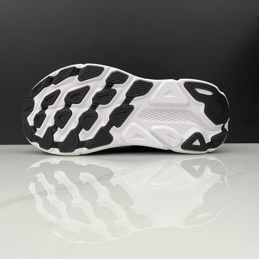 Hoka Clifton 9 'Black White'