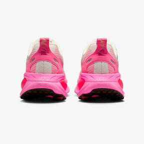 Vomero 18 " white Pink"