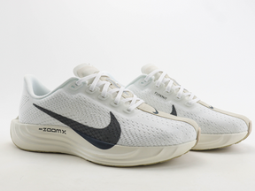 Nike Pegasus Plus "Black-White"