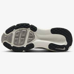 Vomero 18 "White Beige"