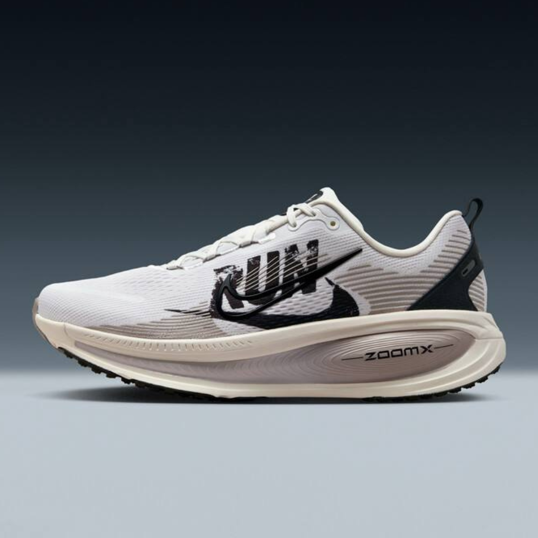 Nike Vomero 18 'Run Pack'