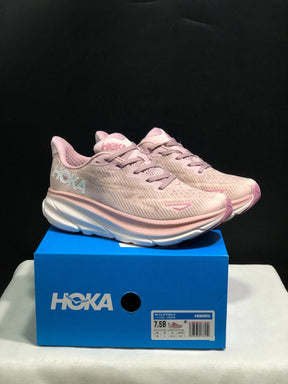 Hoka Clifton 9 'Beige-Pink'