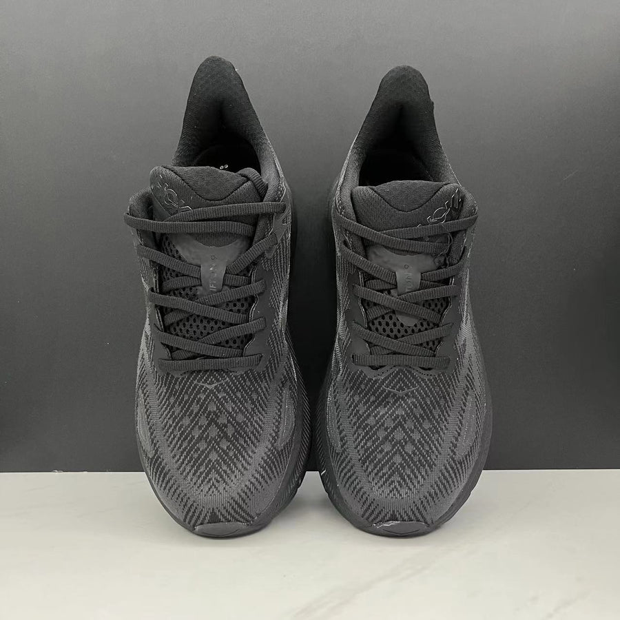 Hoka Clifton 9 'Black'