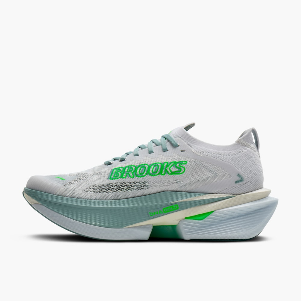 Brooks PYNRS x Hyperion Max 3 'Gray Mist'