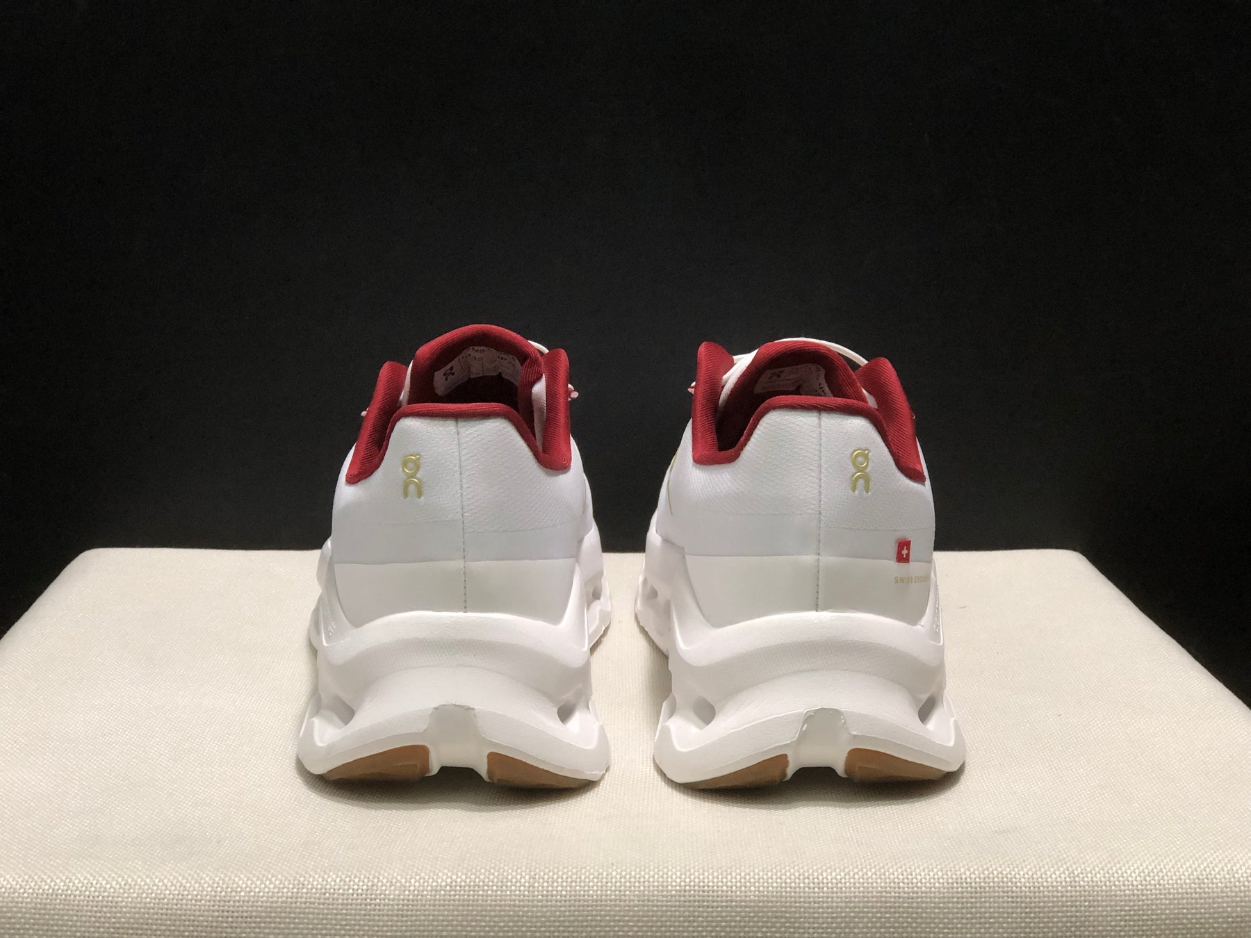 On Cloudtilt 'Lunar New Year'