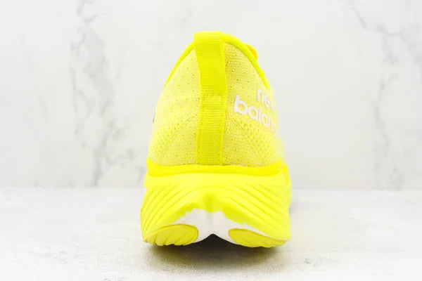 New Balance Fuelcell Supercomp Elite V3 'Cyber Jade com Lime Glo'