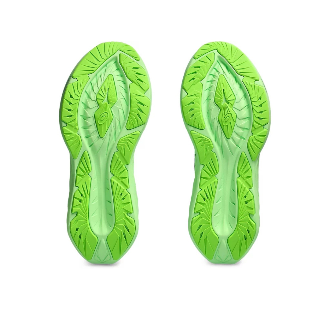 Asics NovaBlast  4 'Illuminate Green'