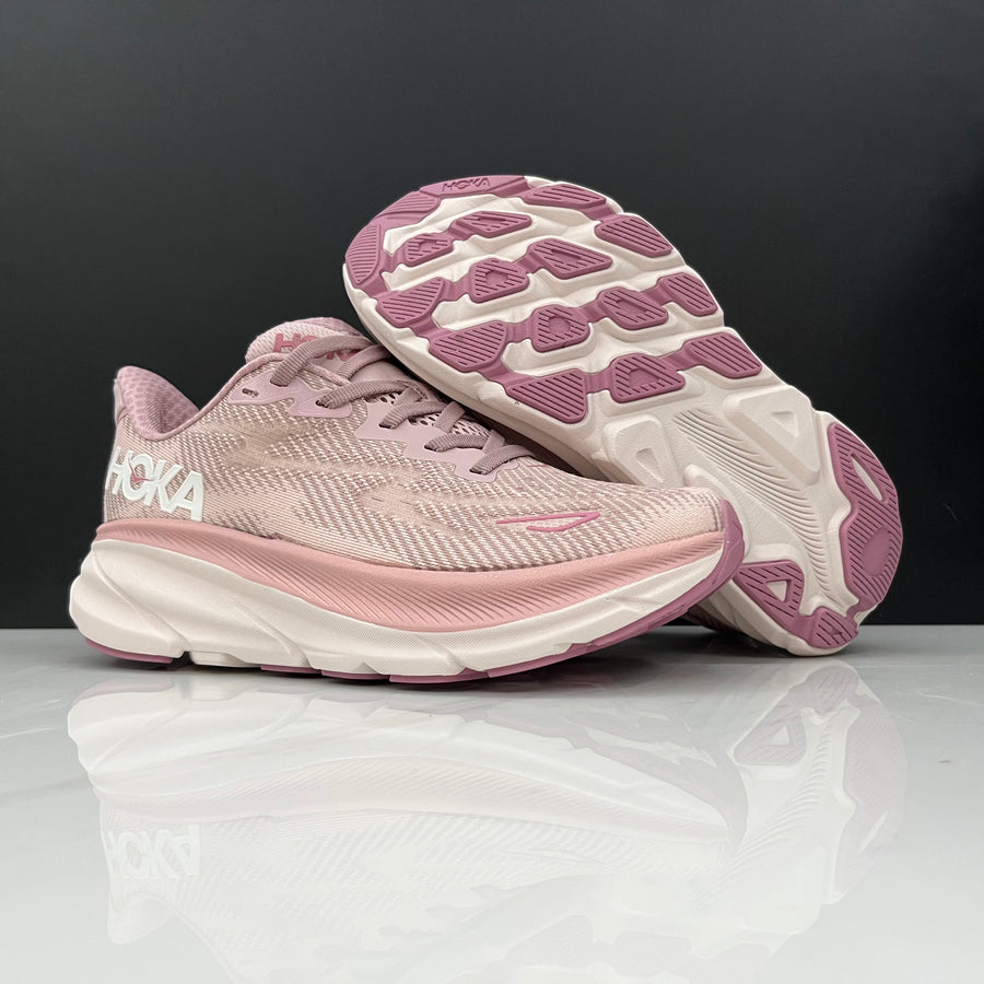 Hoka Clifton 9 'Light Rose Pink'