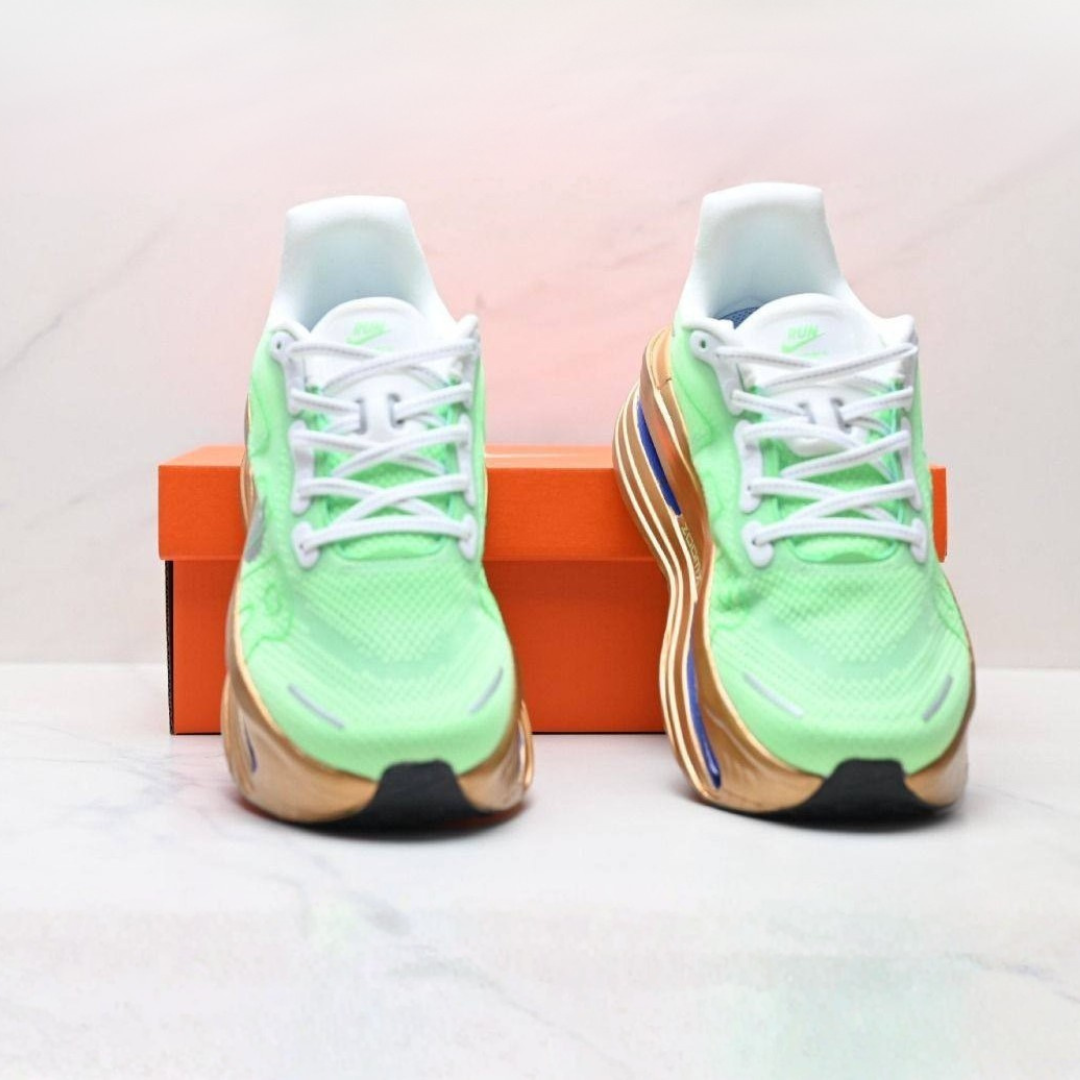 Nike Vomero Premium 'Green Gold'
