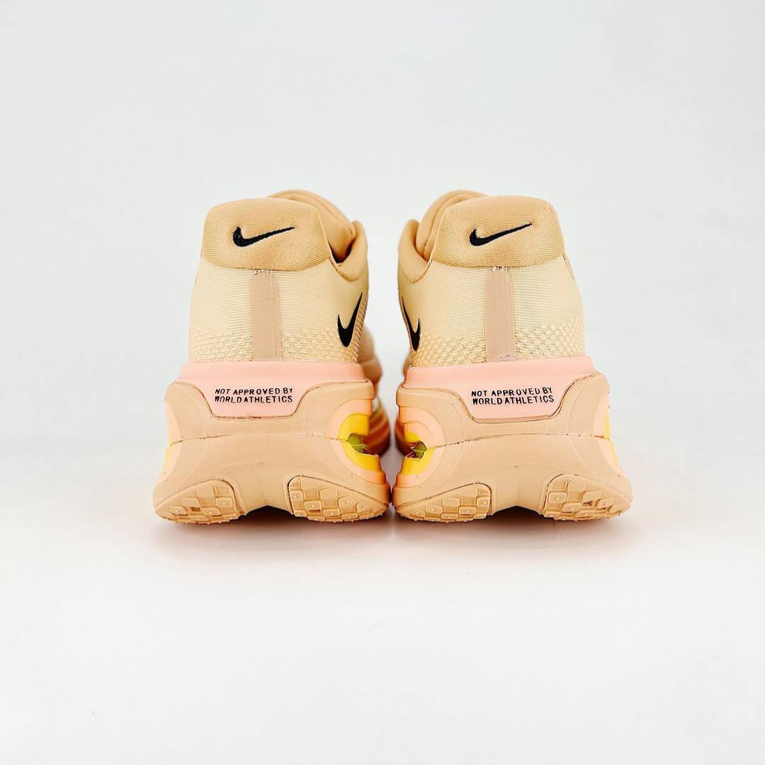 Nike Vomero Premium 'Alabaster'