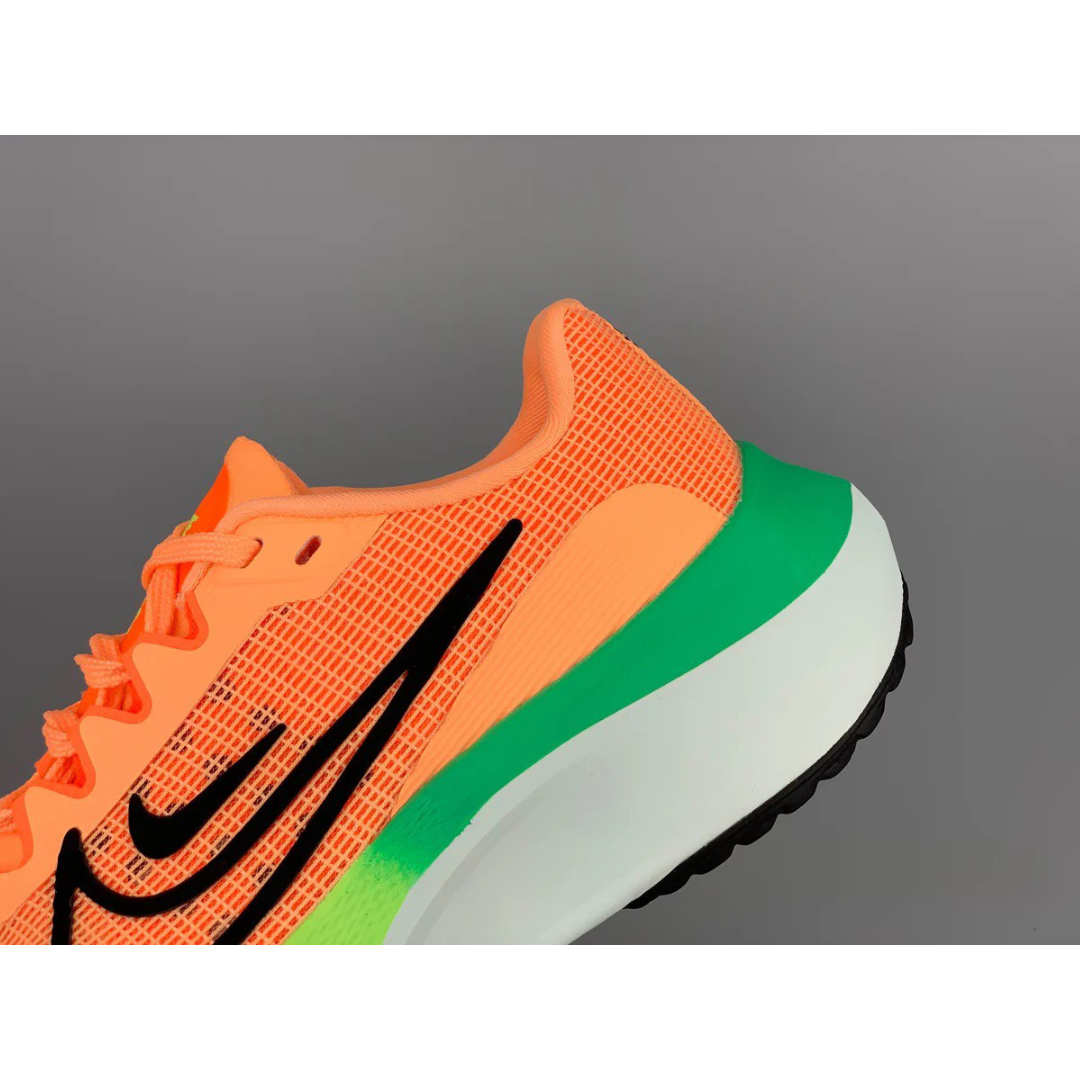 Nike Zoom Fly 5 'Ghost Green'