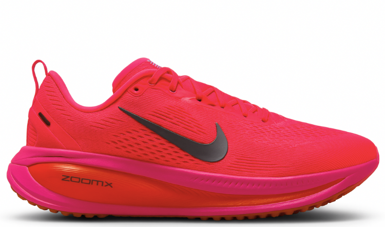 Vomero 18 "Hot Pink"