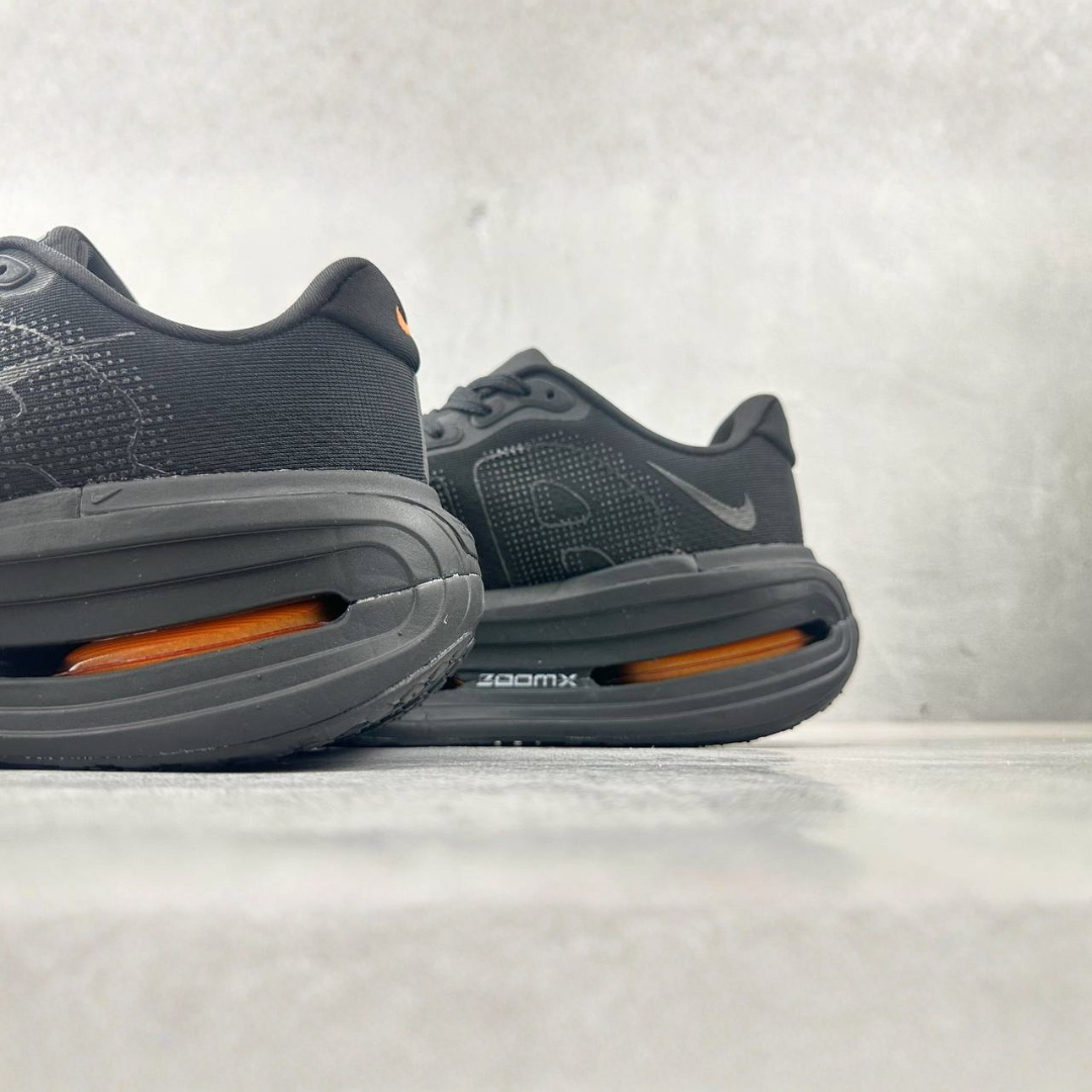 Nike Vomero Premium 'Black'